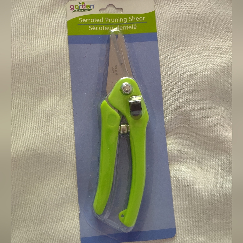 🌷‼️5/$20 - Garden Collection Serrated Pruning Shear stainless steel Cut & Snip